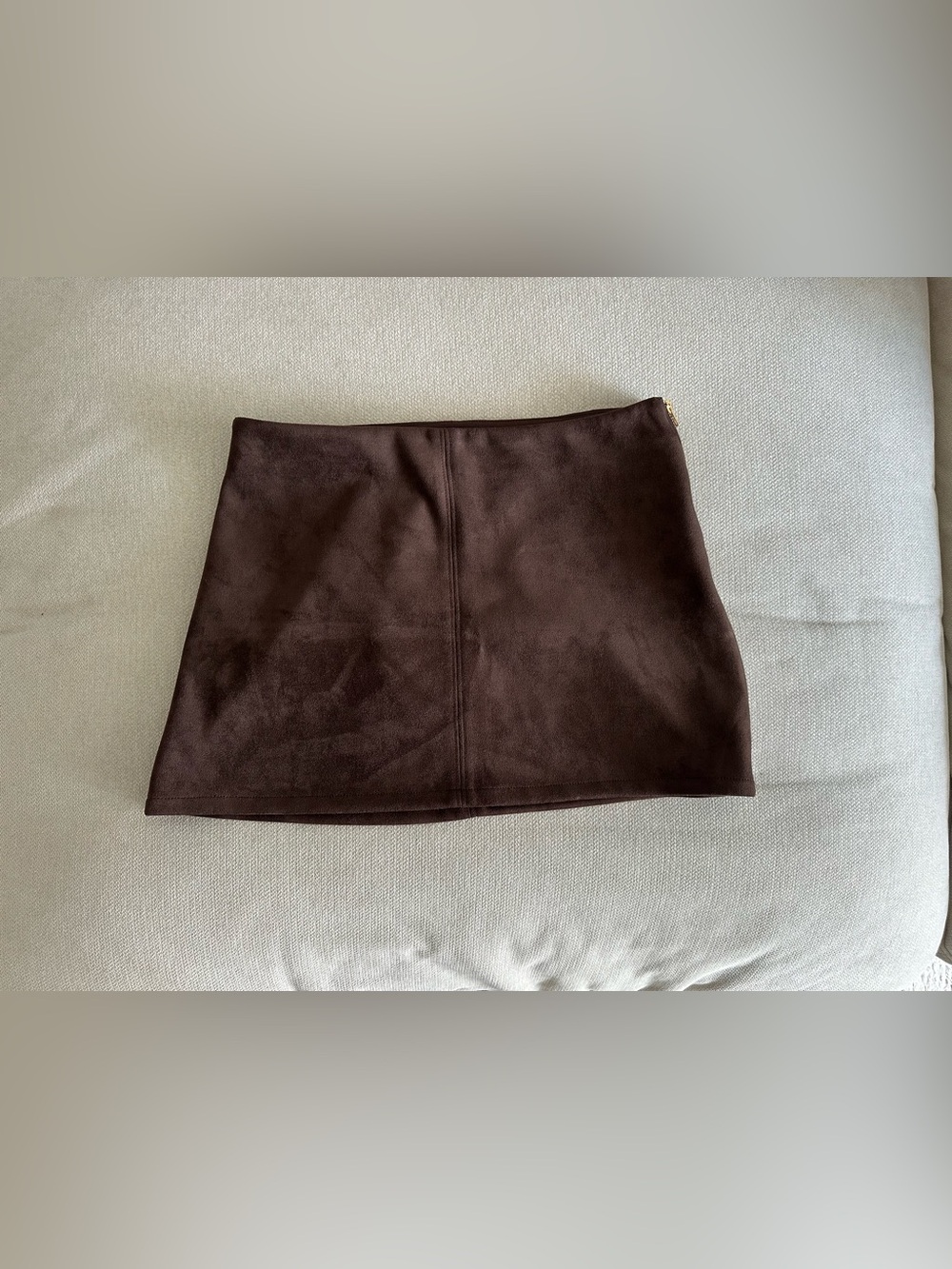 Sincerely Jules Dark Brown Suede Mini Skirt w/ side gold zipper detail